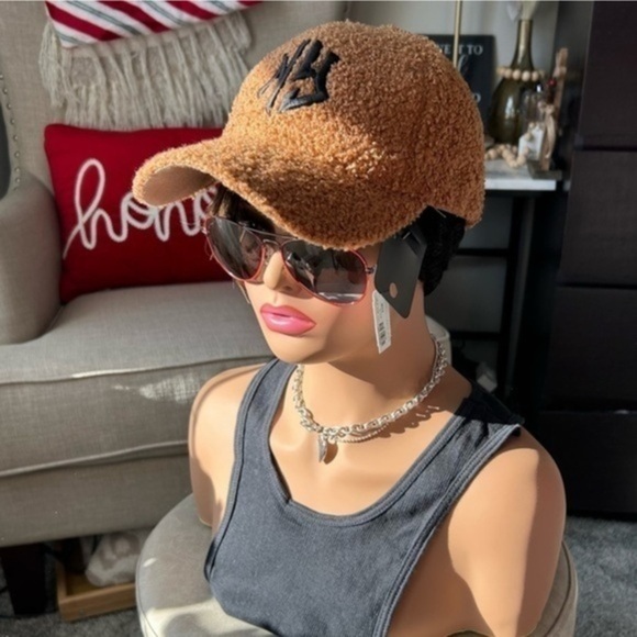 ✨NEW✨ (2) Brown & Black NY Sherpa sheep wool trucker hat Caps - Picture 6 of 10